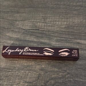 Charlotte Tilbury Brow Definer Brow Gel. Taupe